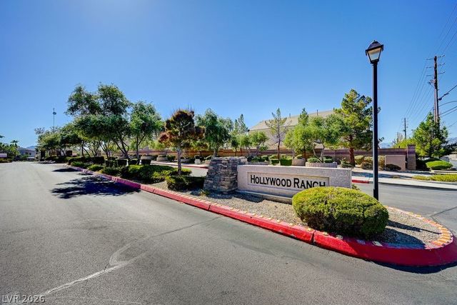 6418 Burns Allen Avenue 102, Las Vegas, NV 89122