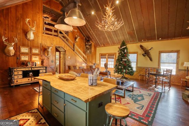 502 Old Dames Ferry Road, Juliette, GA 31046