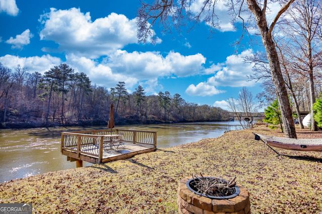 502 Old Dames Ferry Road, Juliette, GA 31046