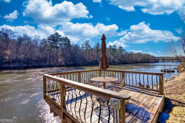 502 Old Dames Ferry Road, Juliette, GA 31046