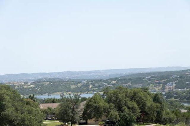 20913 Nimitz Ave, Lago Vista, TX 78645