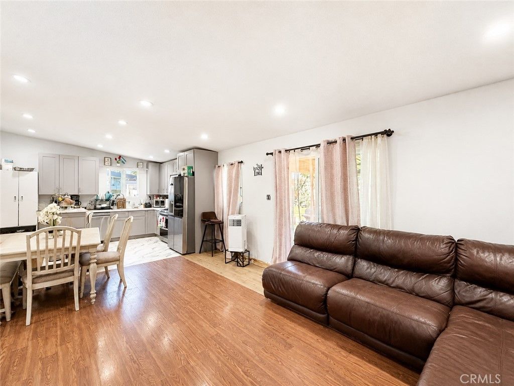 14937 Oswald, Los Angeles, CA 91342 — photo 3