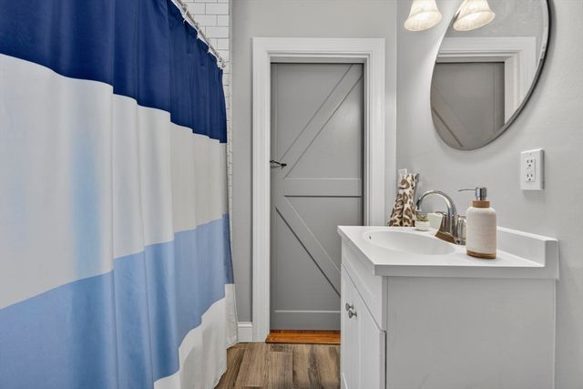 37 Chapel St, Canton, MA 02021