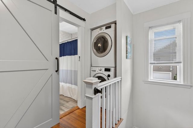 37 Chapel St, Canton, MA 02021