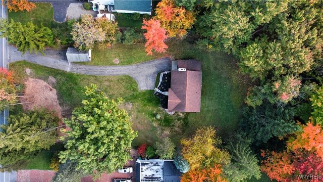 6305 Milestrip Road, Orchard Park, NY 14127