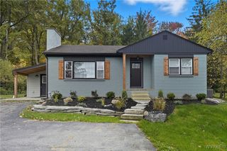 6305 Milestrip Road, Orchard Park, NY 14127