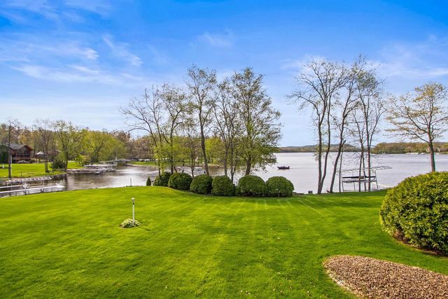 E12805 W Point Drive, Merrimac, WI 53561