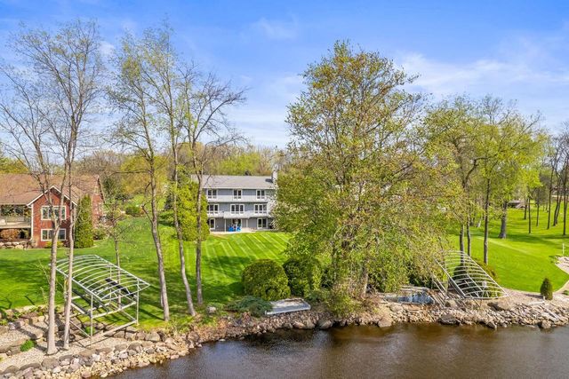 E12805 W Point Drive, Merrimac, WI 53561