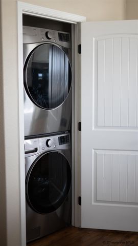 2001 GOODNIGHT TRL, Cheyenne, WY 82007