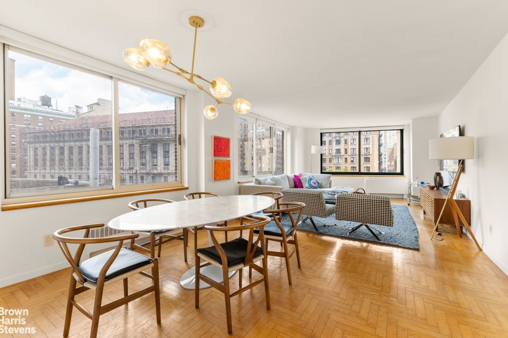 201 W 72nd St Apt 8K, New York City, NY 10023