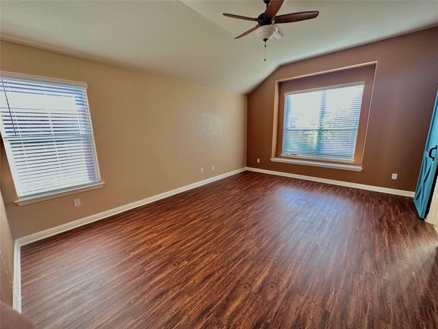 10200 Channel Island DR, Austin, TX 78747