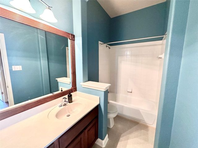 10200 Channel Island DR, Austin, TX 78747