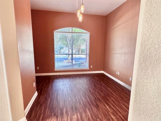 10200 Channel Island DR, Austin, TX 78747