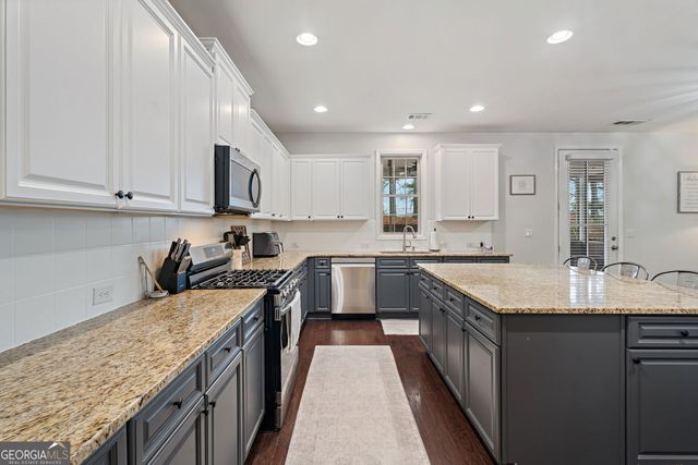 6263 Cedar Spring Lane, Hoschton, GA 30548