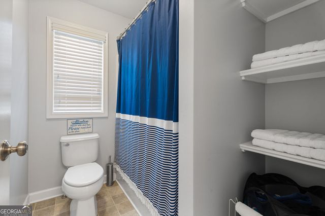 6263 Cedar Spring Lane, Hoschton, GA 30548