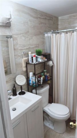 228 N 7th Avenue 1, Mount Vernon, NY 10550