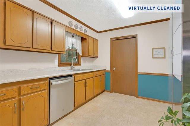 403 Rustic Ridge Circle, Lawrenceville, GA 30043