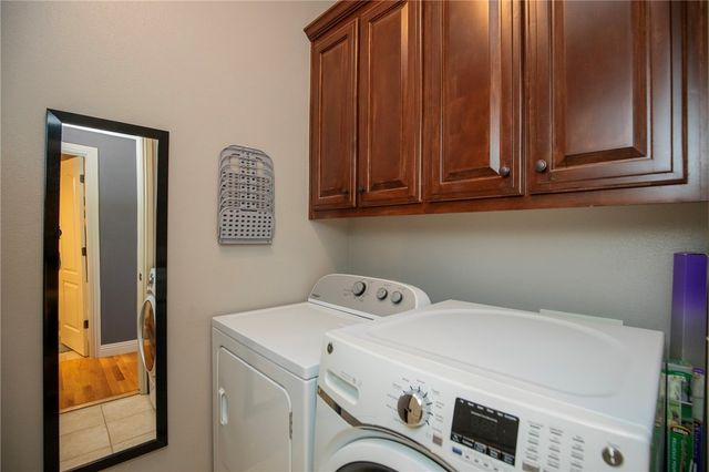 5704 S Chanberry Lane, Rogers, AR 72758