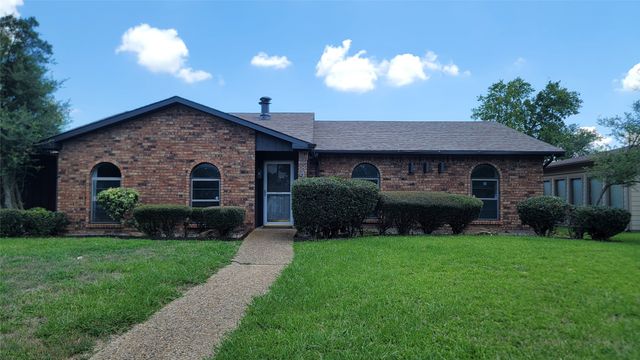 1334 Paris Drive, Garland, TX 75040