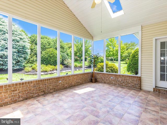 6337 MEDINA RIDGE DR, Fayetteville, PA 17222