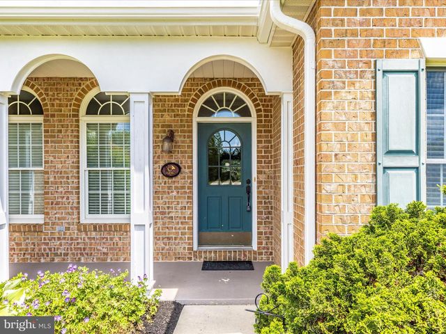 6337 MEDINA RIDGE DR, Fayetteville, PA 17222