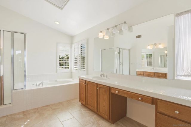 881 Windridge Circle, San Marcos, CA 92078