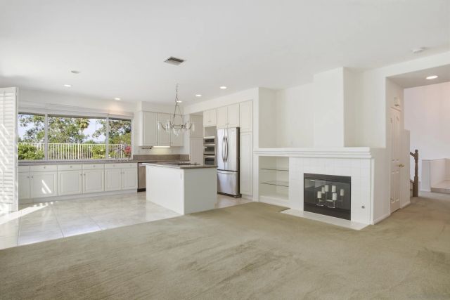 881 Windridge Circle, San Marcos, CA 92078