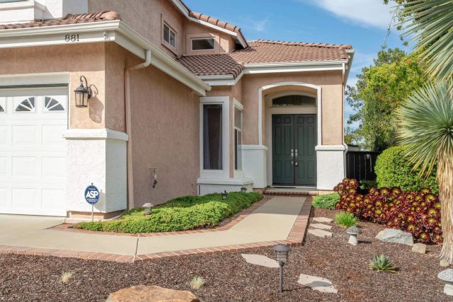 881 Windridge Circle, San Marcos, CA 92078