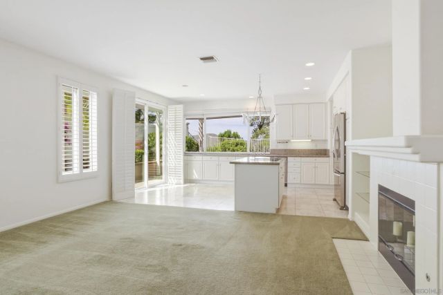 881 Windridge Circle, San Marcos, CA 92078