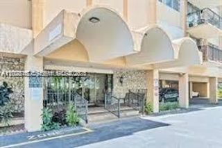 1470 NE 125th Ter 809, North Miami, FL 33161