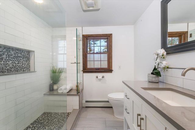 11 Farview Hill Road, Atkinson, NH 03811