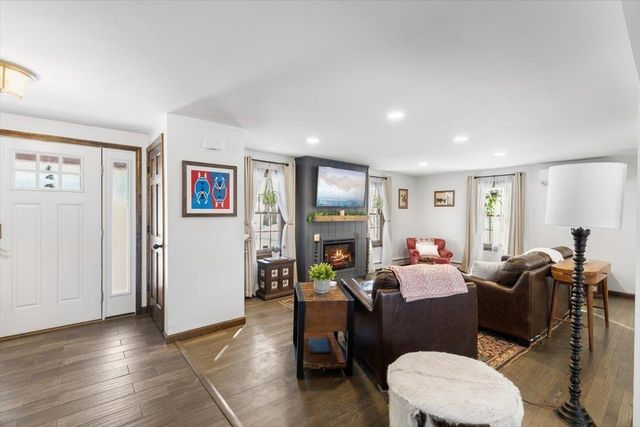 11 Farview Hill Road, Atkinson, NH 03811