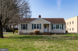22 HOWELL ST, Dover, DE 19901