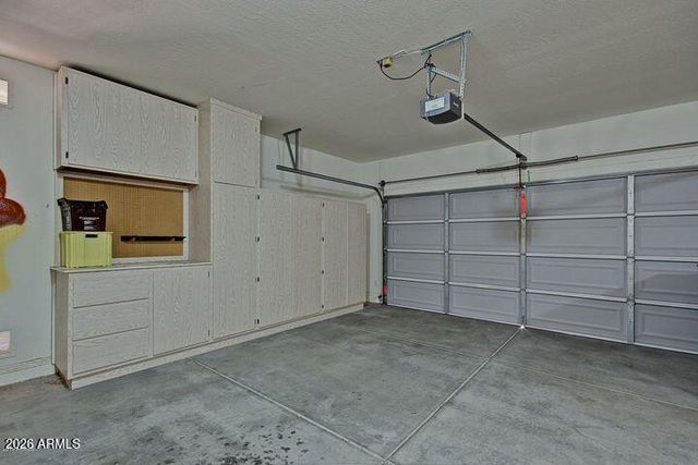 21672 N Geraldine Drive, Peoria, AZ 85382