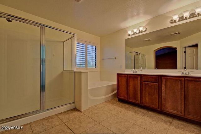 21672 N Geraldine Drive, Peoria, AZ 85382