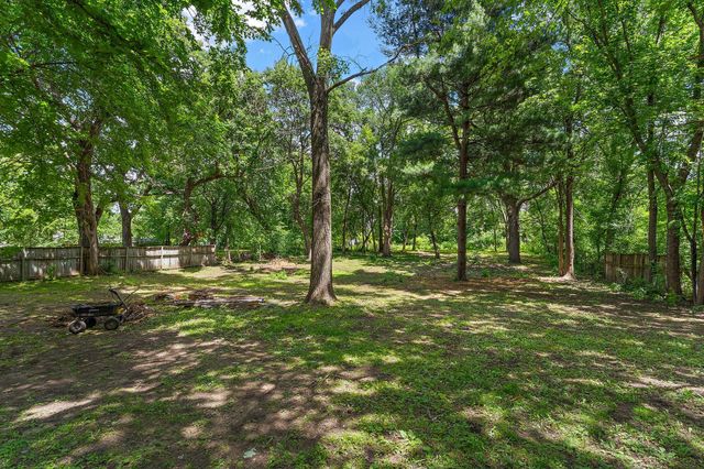 8827 Lincoln Street NE, Blaine, MN 55434