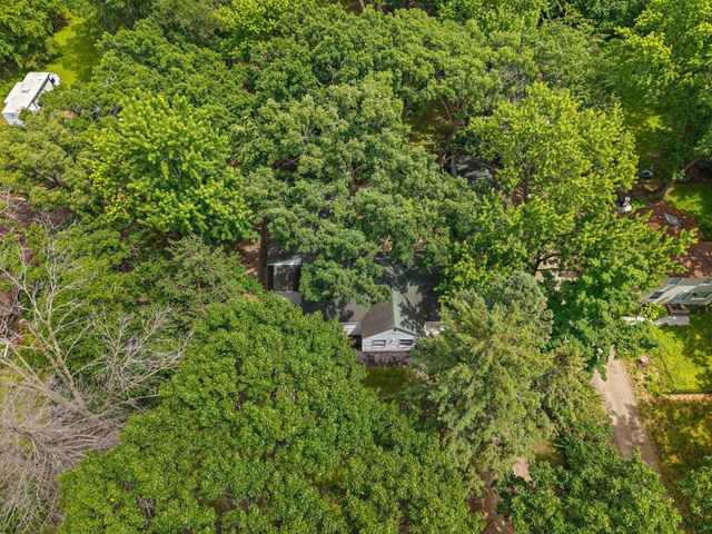 8827 Lincoln Street NE, Blaine, MN 55434