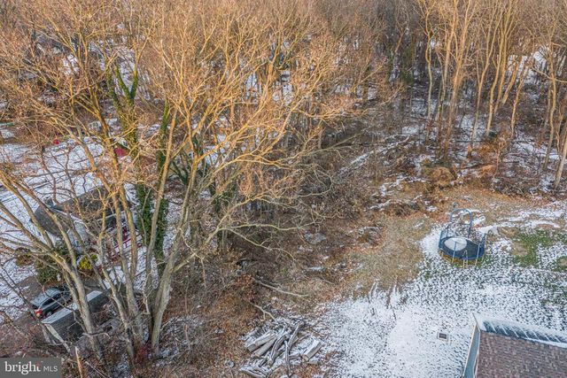 701 BELMONT ST, Mechanicsburg, PA 17055