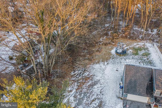 701 BELMONT ST, Mechanicsburg, PA 17055