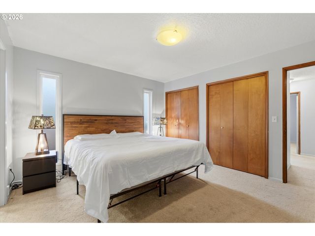 1250 Se 36TH Ave, Hillsboro, OR 97123