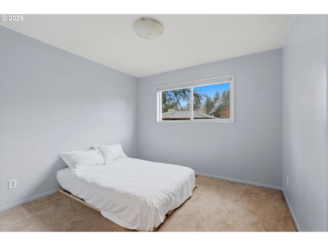 1250 Se 36TH Ave, Hillsboro, OR 97123