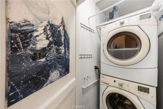 5150 Village Grn, Los Angeles, CA 90016