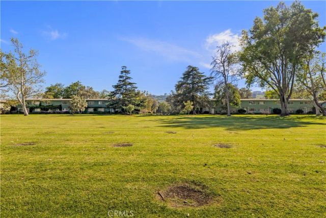 5150 Village Grn, Los Angeles, CA 90016