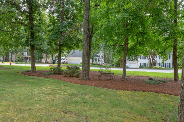 1001 Lantern Light Court, Apex, NC 27502