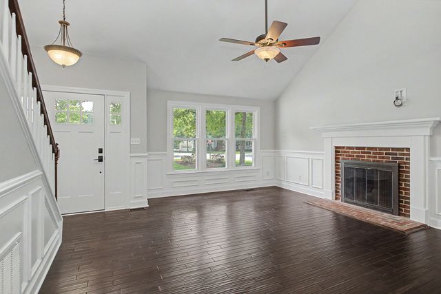 1001 Lantern Light Court, Apex, NC 27502