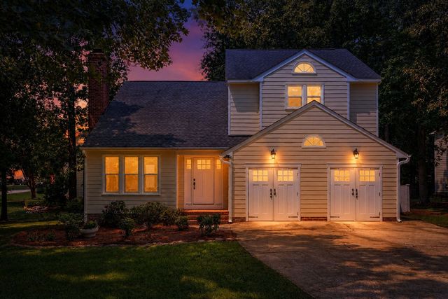 1001 Lantern Light Court, Apex, NC 27502