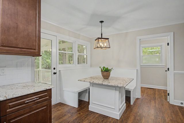 1001 Lantern Light Court, Apex, NC 27502