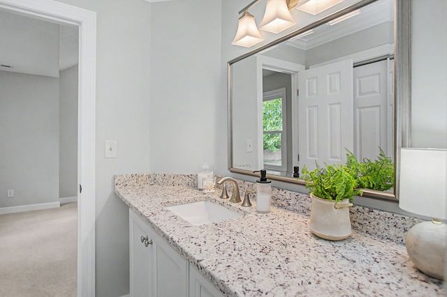 1001 Lantern Light Court, Apex, NC 27502