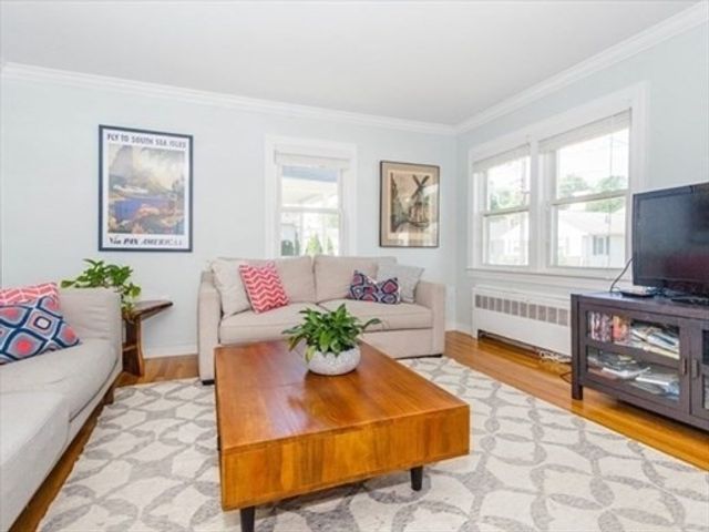 62 Bowdoin Ave 62, Waltham, MA 02451