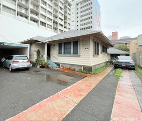 1119 Young Street, Honolulu, HI 96814